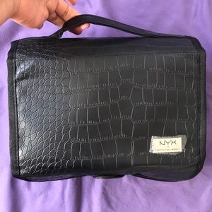 Makeup bag